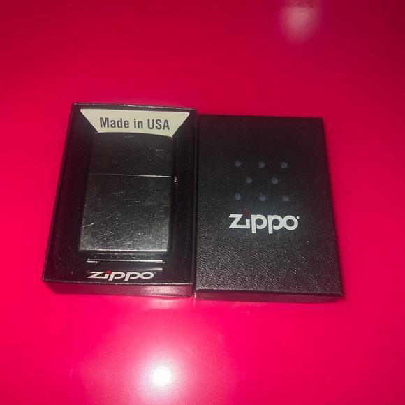 Zippo Other - Zippo Silver Lighter